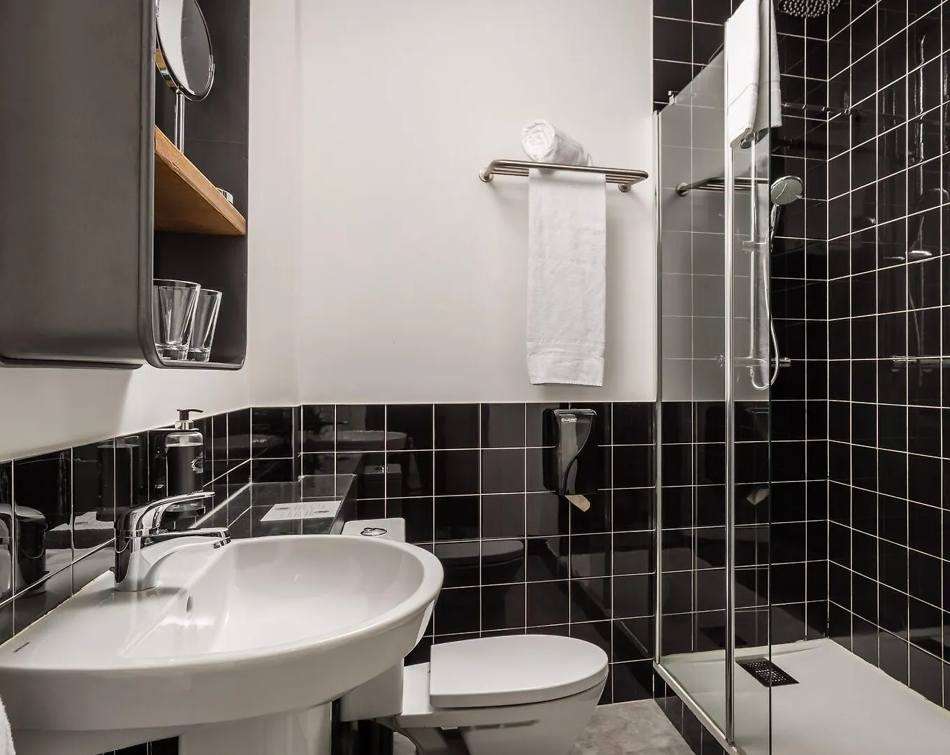 Hotel Bypillow Amari Bilbao
